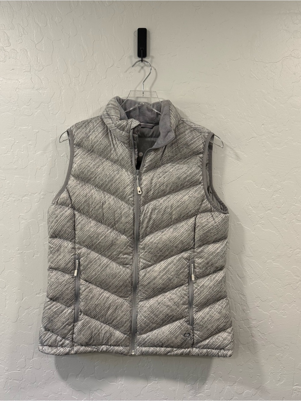 Mountain Hardware 650 Down Puffer Vest in Gray Size L